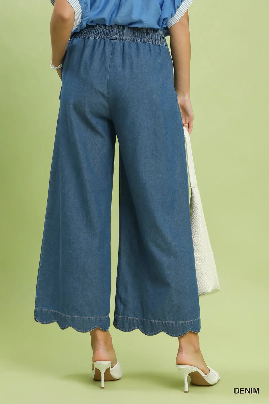 Scallop Hem Pull On Pant
