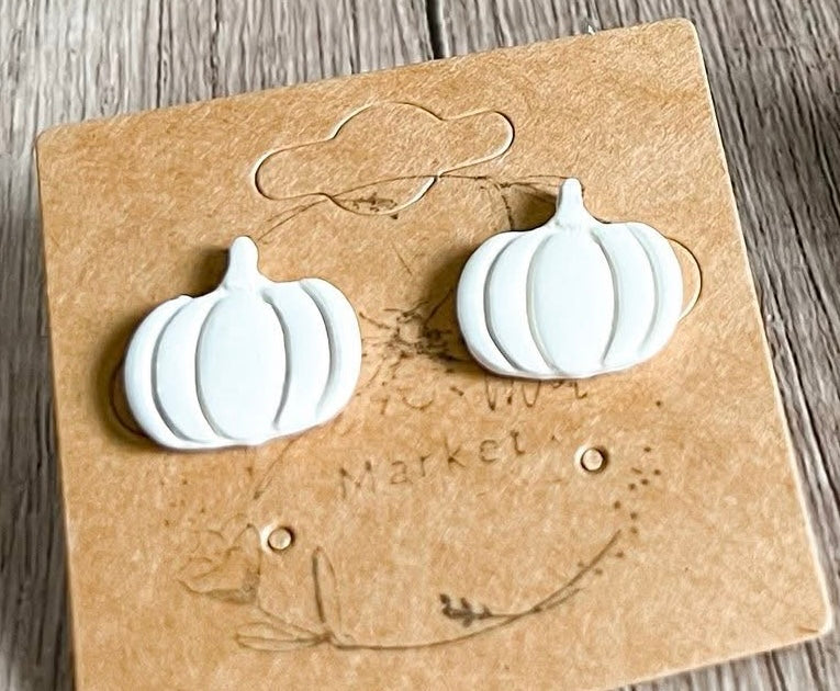 Ivory Pumpkin Stud Earrings