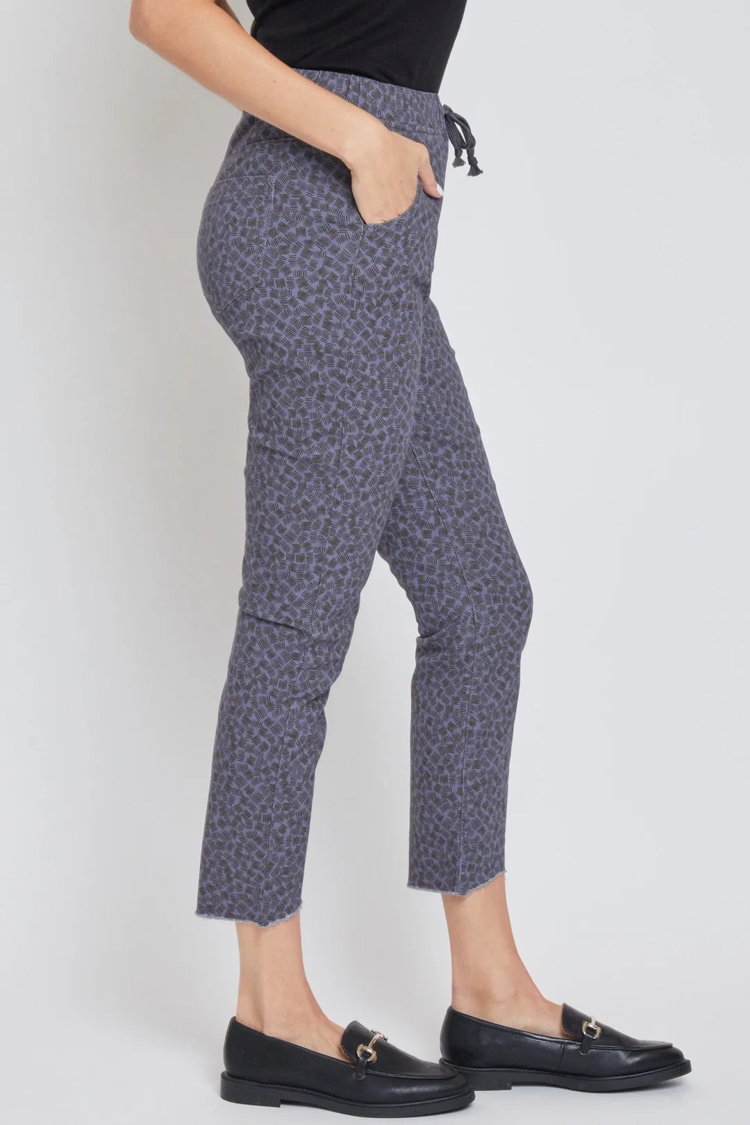 Dog Bite Hem Jogger
