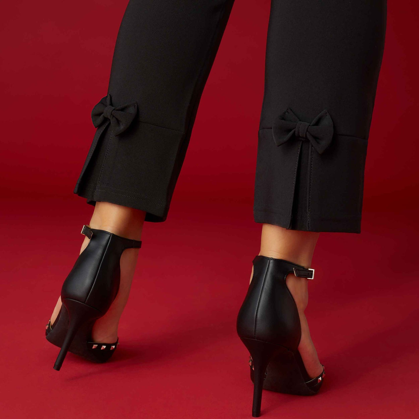 Bow Back Detail Pants