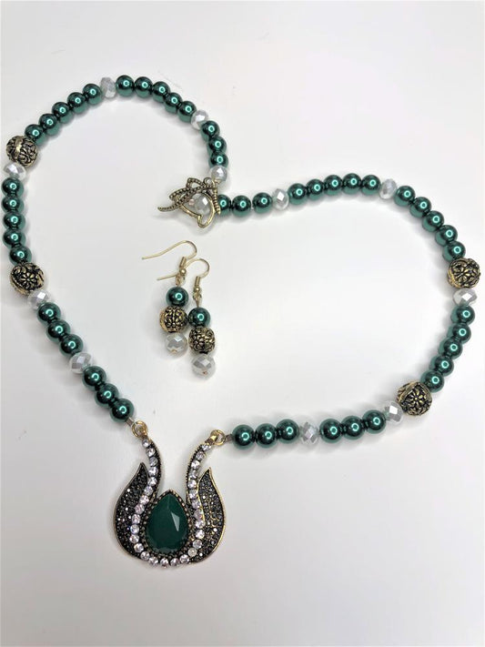 Hand Made Necklace Set- Green Goddess