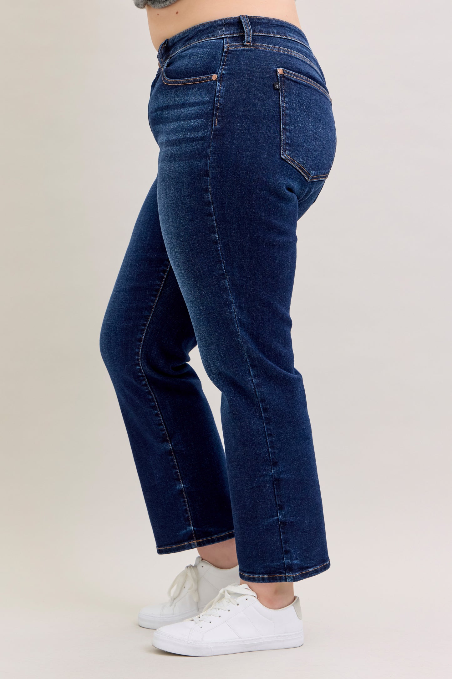 Judy Blue Mid-Rise 30” Straight Denim