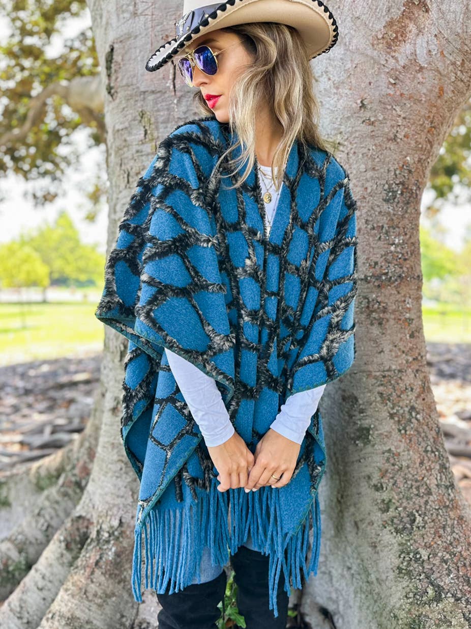 Textured Diamond Fringe Ruana Cardigan