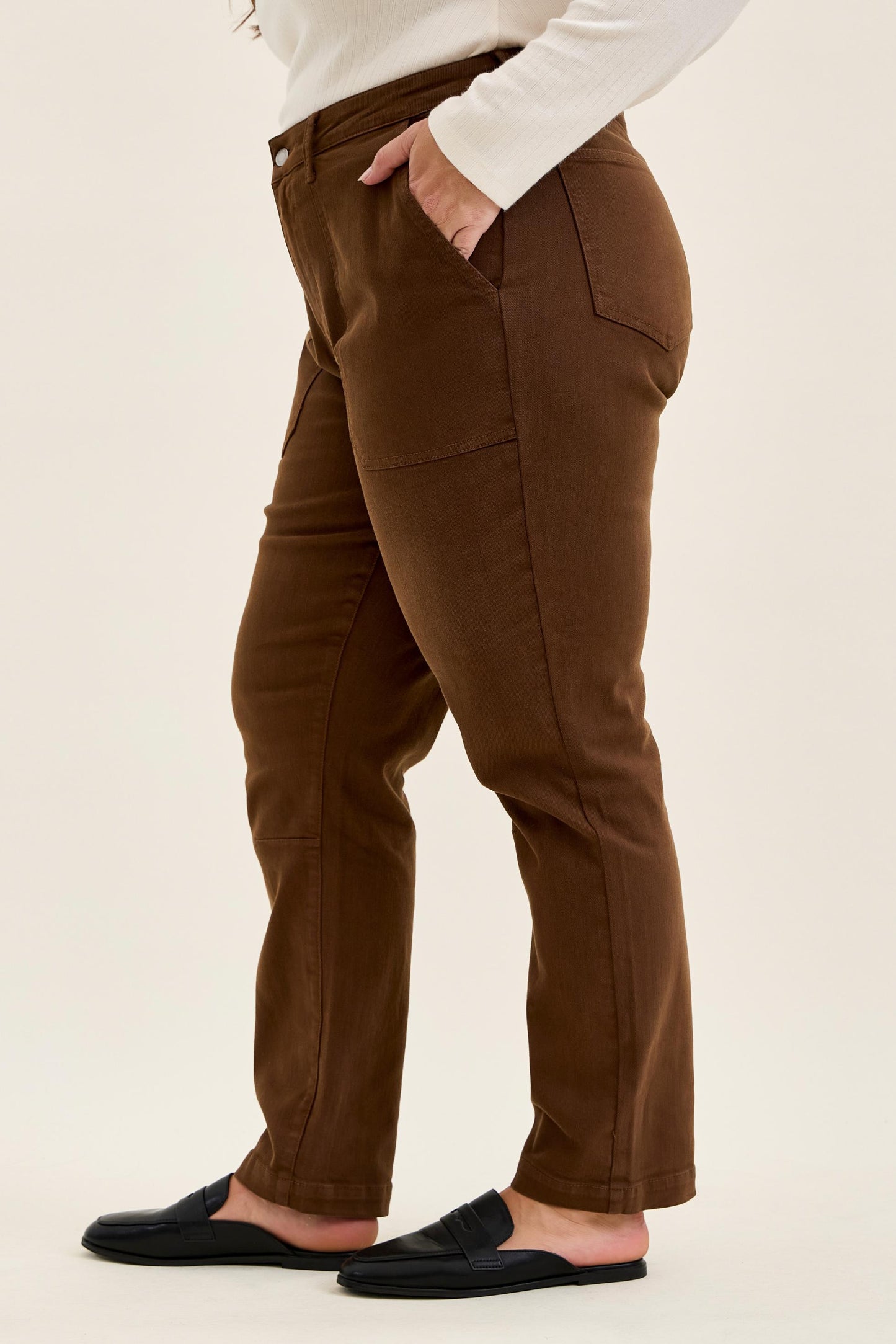 Judy Blue Aurora Pants Mahogony