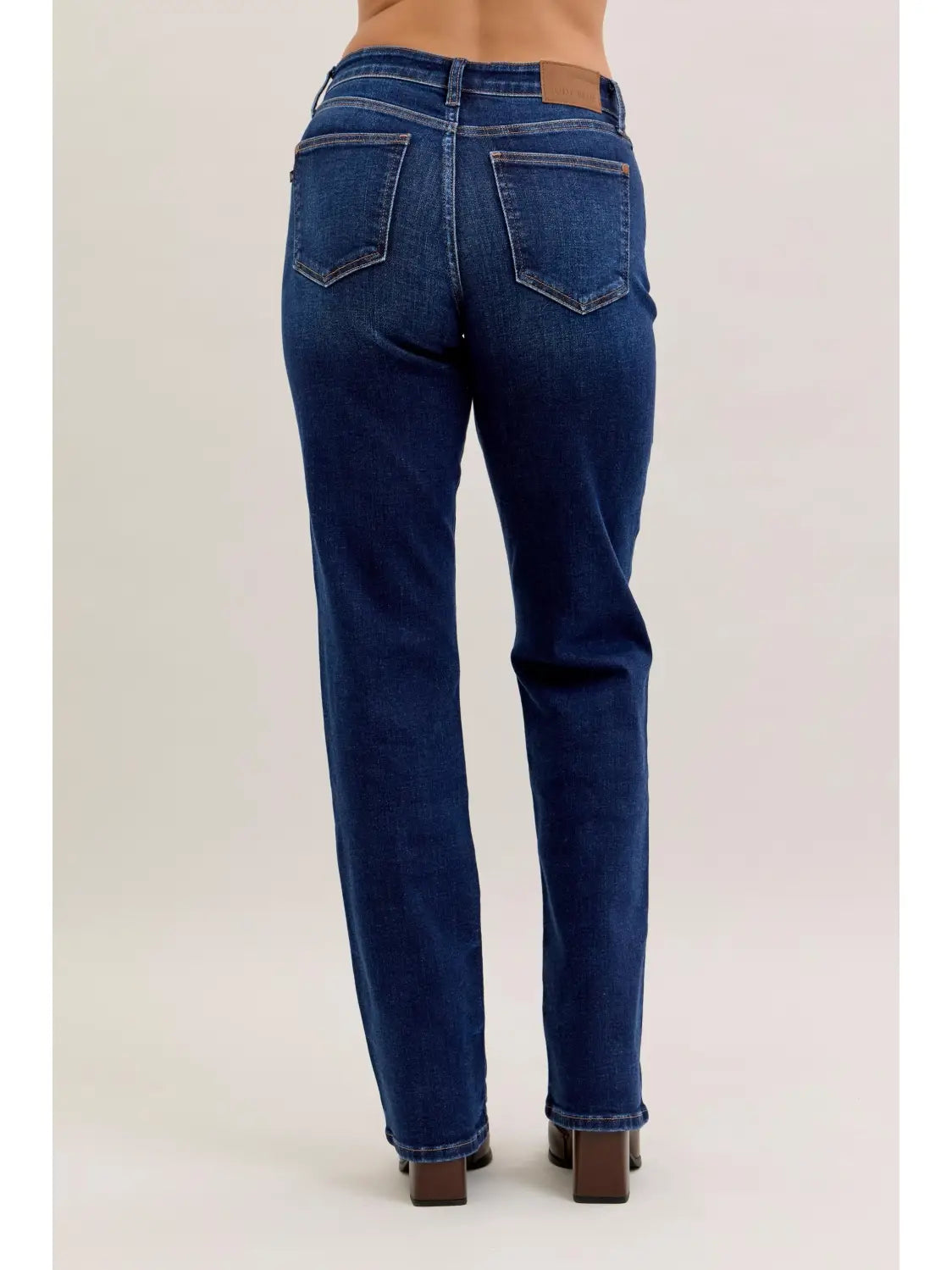 Judy Blue Mid-Rise 30” Straight Denim