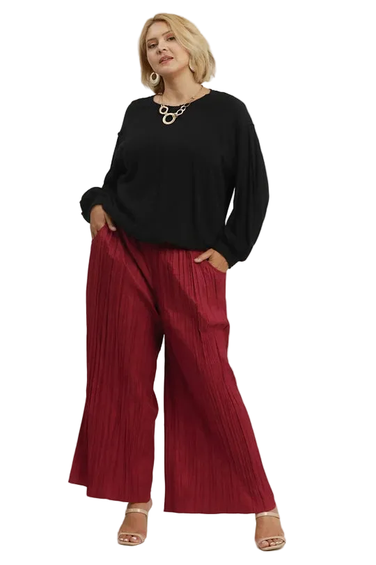Pleated Pant in Merlot