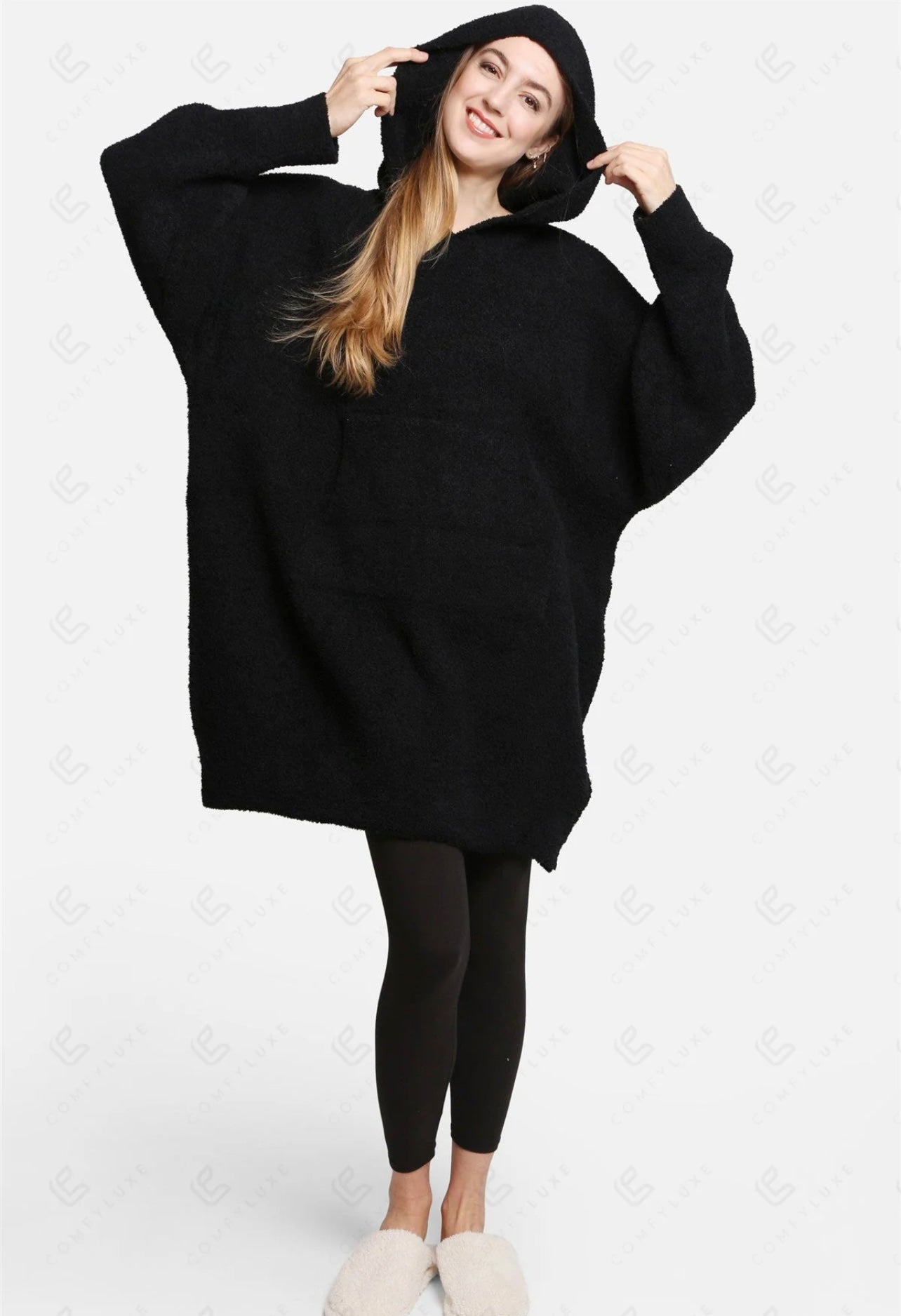 Oversized ComyLuxe Hoodie Black