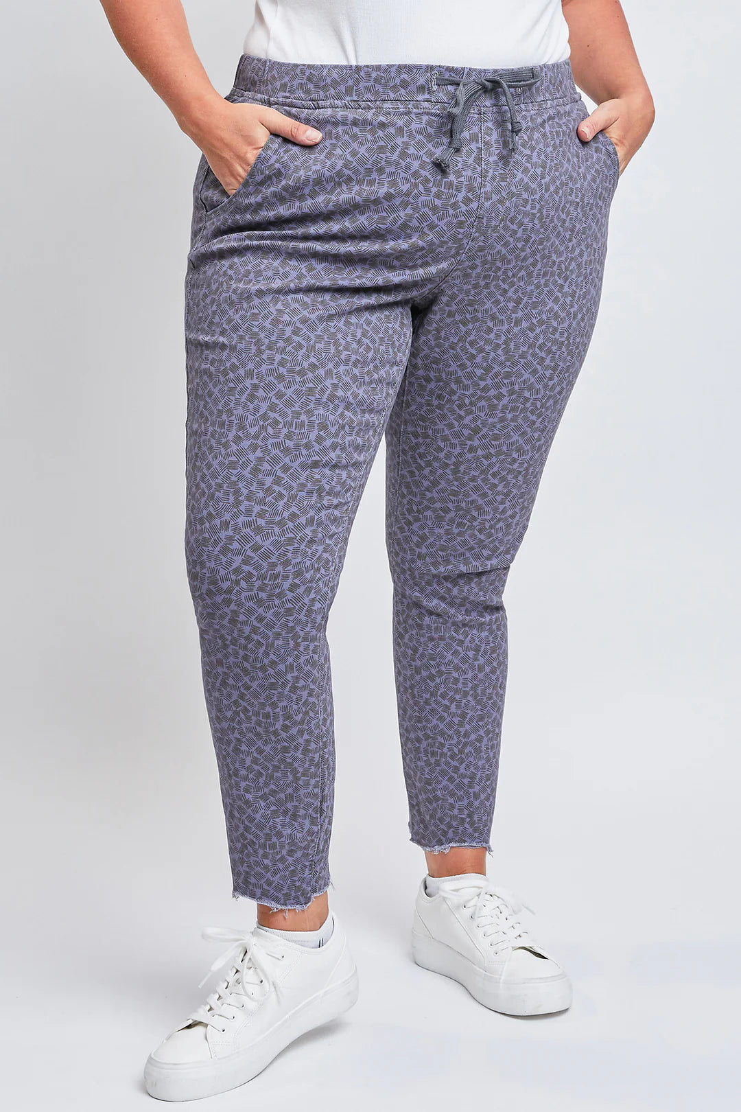 Dog Bite Hem Jogger
