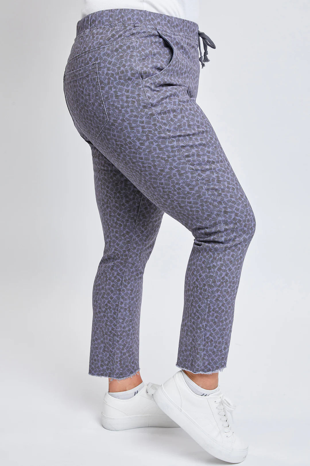 Dog Bite Hem Jogger
