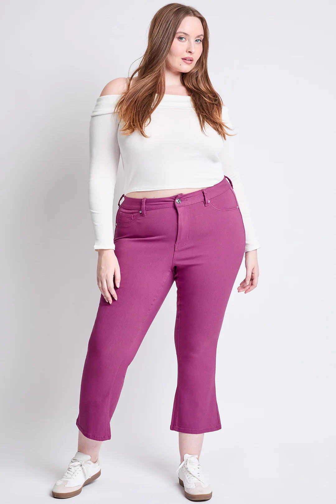 Crop Kick Flare Pant In Magenta