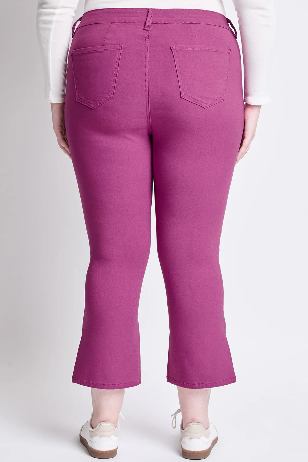 Crop Kick Flare Pant In Magenta