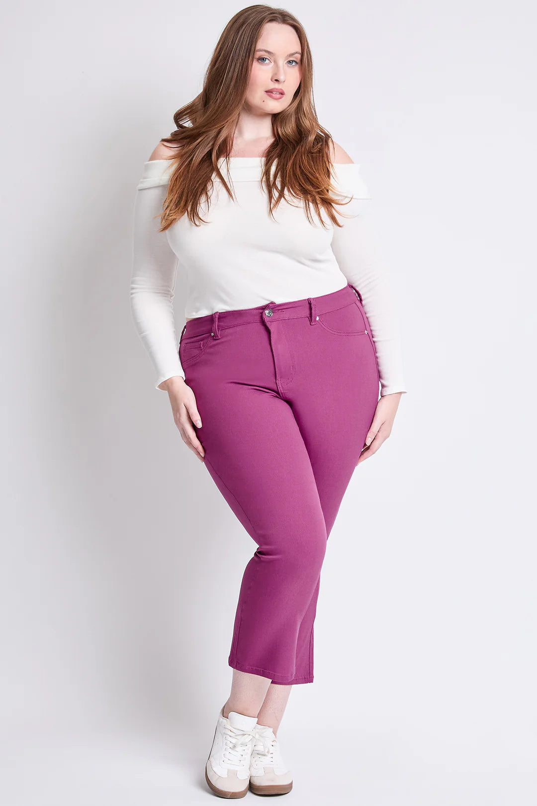 Crop Kick Flare Pant In Magenta