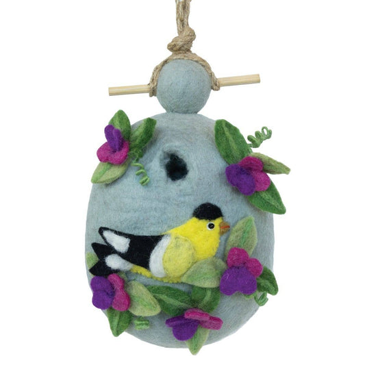 Birdhouse: Sweetpea Goldfinch