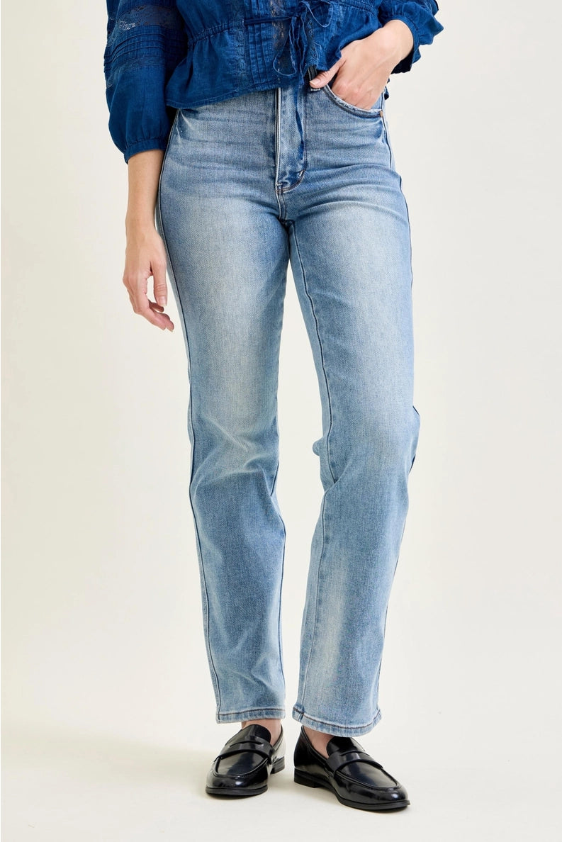 Judy Blue Contrast Wash Straight Denim