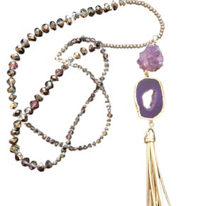 Hand Made Beaded Pendant Necklace-307